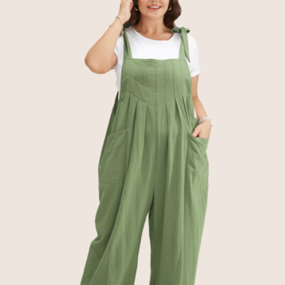 Solid Pleated Detail Pocket Knotted Shoulder Overall Jumpsuit